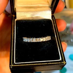 Simulated diamond band